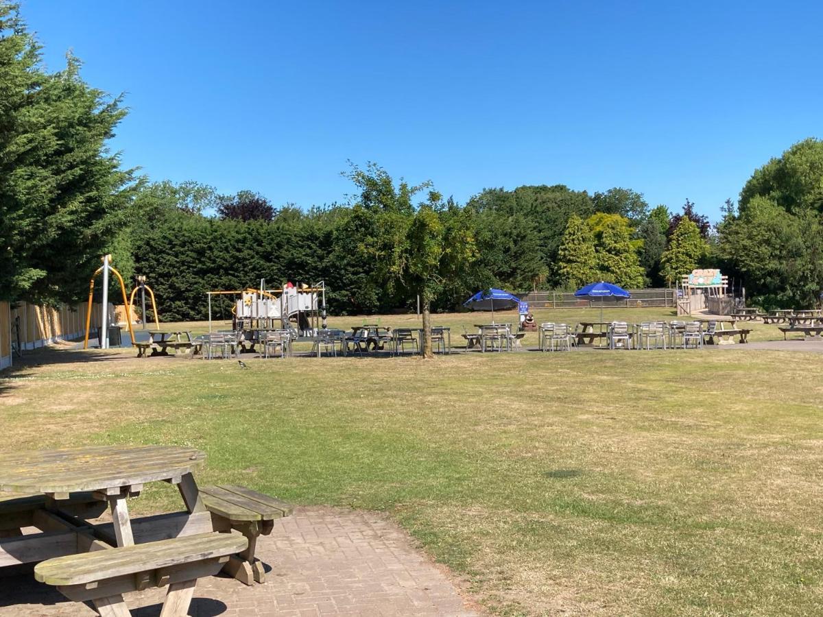 Birchington Vale Caravan Holiday Park Экстерьер фото