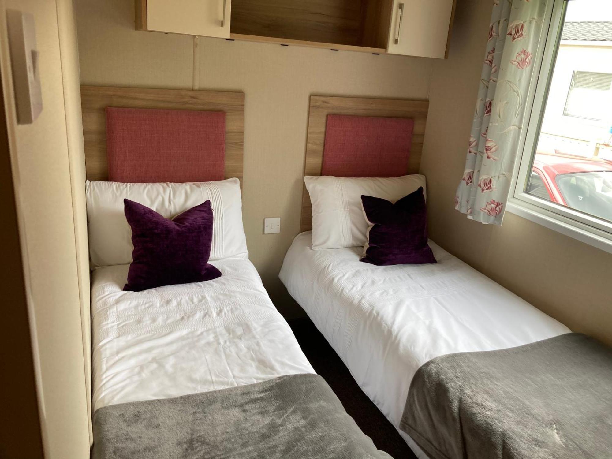 Birchington Vale Caravan Holiday Park Экстерьер фото